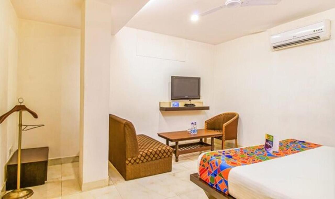 העיר בנגלור Fabhotel Oakwey Inn - Indiranagar מראה חיצוני תמונה