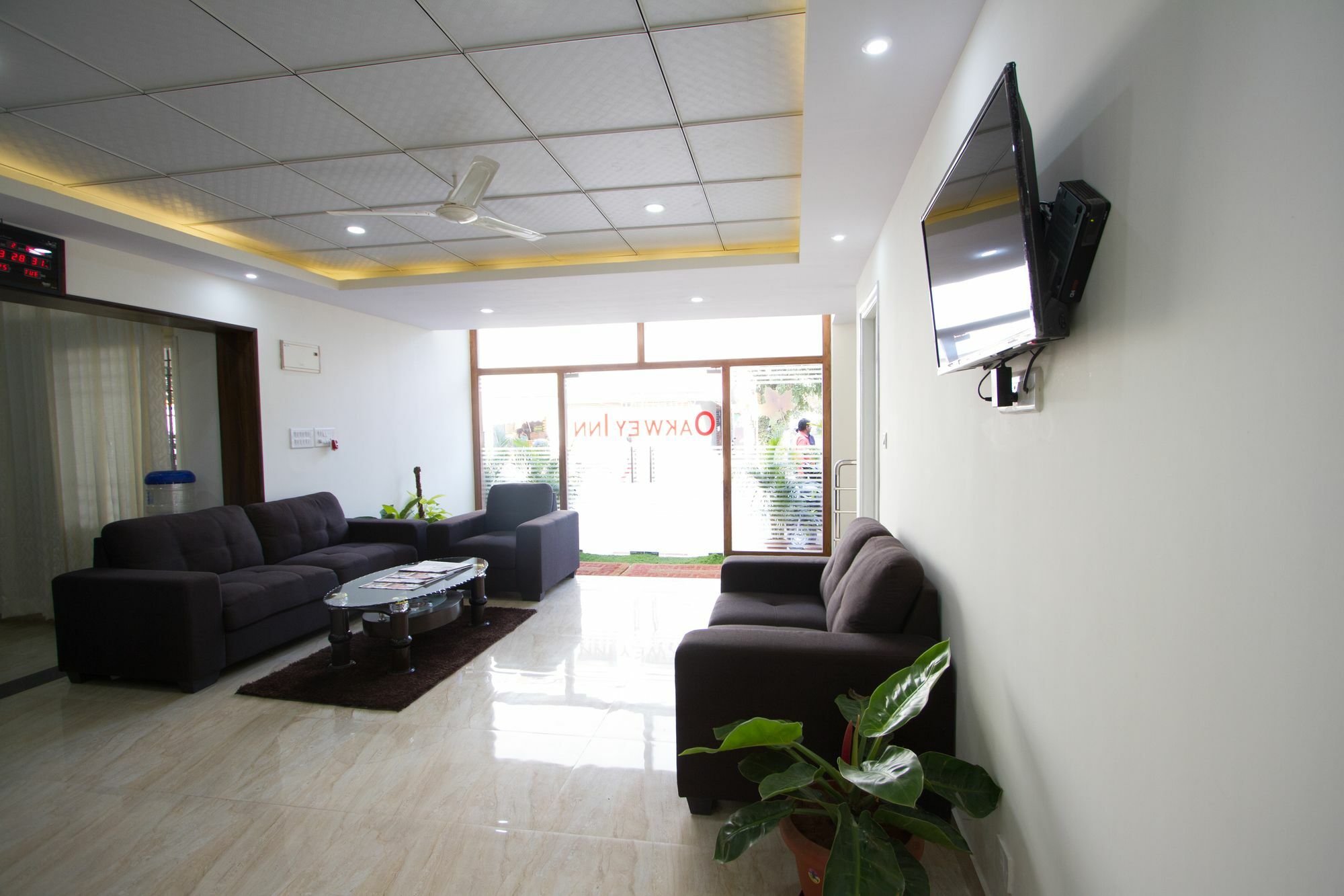 העיר בנגלור Fabhotel Oakwey Inn - Indiranagar מראה חיצוני תמונה